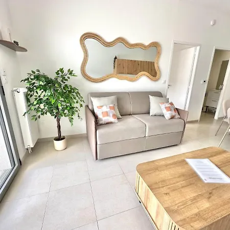 Capucine - Bel Boheme A Deux Pas De La De * Berck