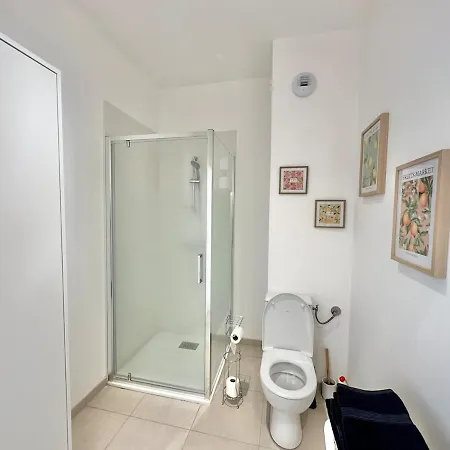 Capucine - Bel Boheme A Deux Pas De La De